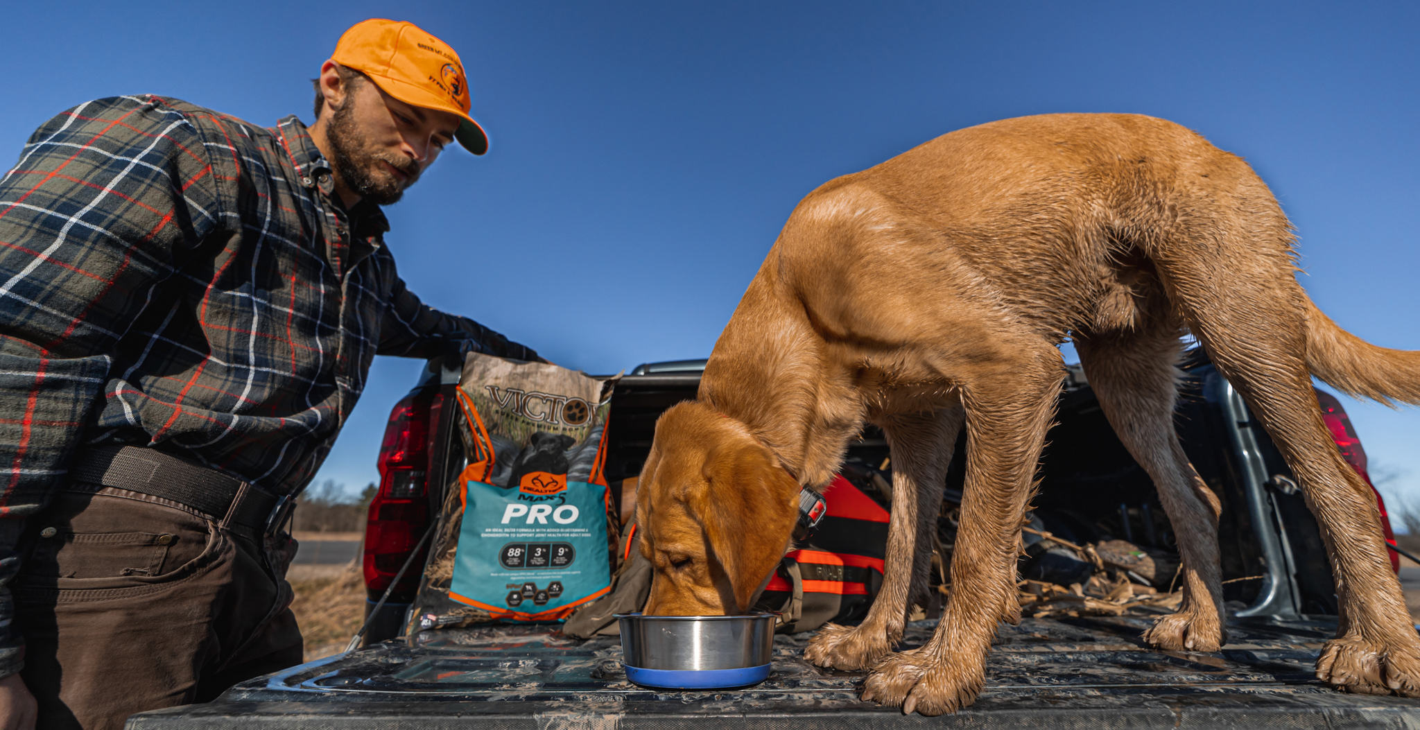 Victor Dog Food Is Back! - Arcola Feed